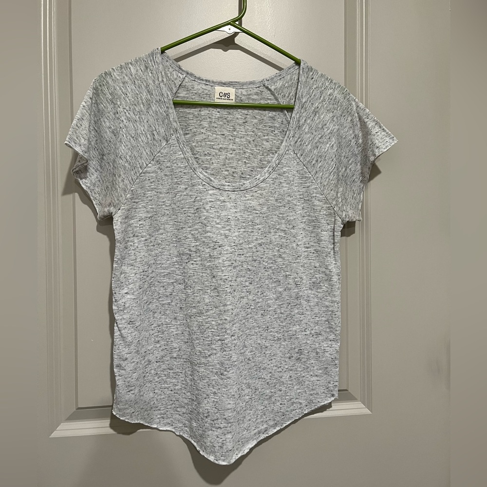 Check and Stripe t shirt - grey - size medium